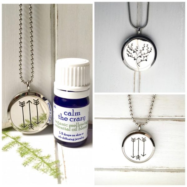 512organics essential oil diffusing necklaces with props